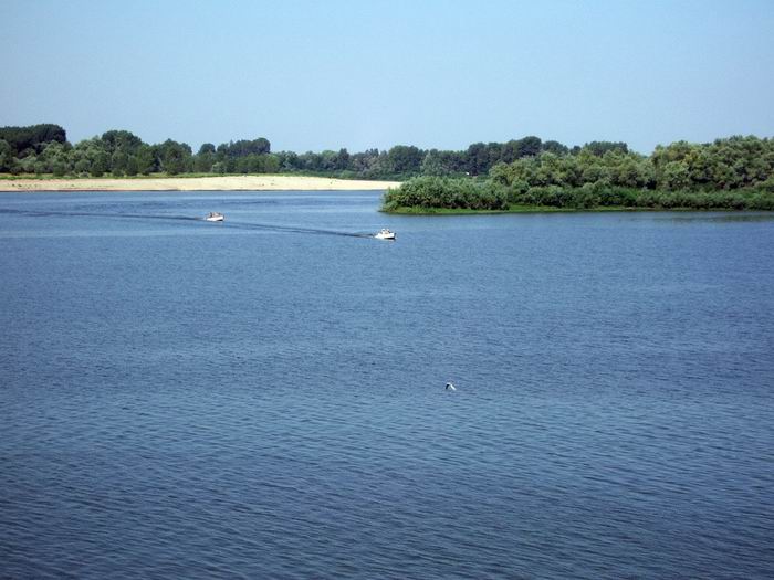 Ахтуба август 2005г